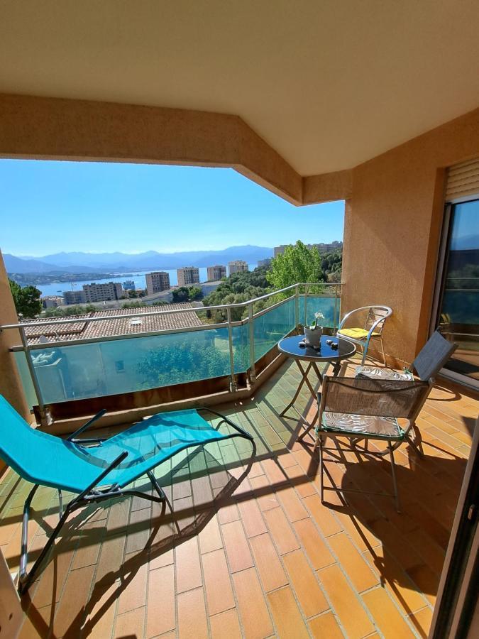 Appartement Vue Mer Avec Parking 阿雅克肖 外观 照片